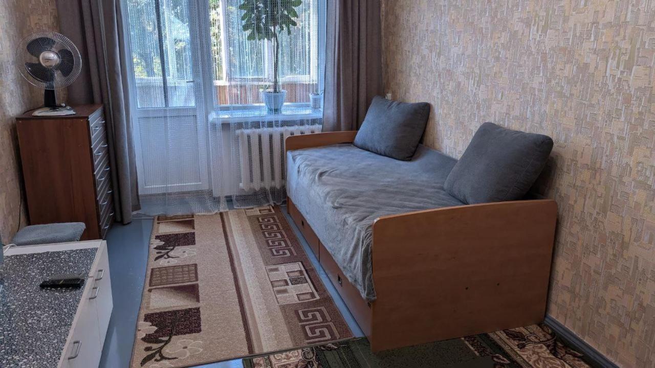 Квартира Біля Парку На Княгині Ольги 13 Ровно Экстерьер фото